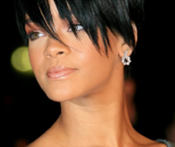 Новые фотографии Рианны в купальнике