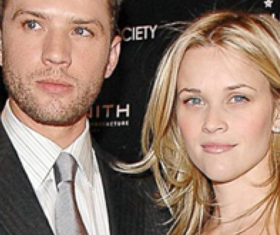 Бывший муж Риз Уизерспун хочет жениться на 24-летней девушке