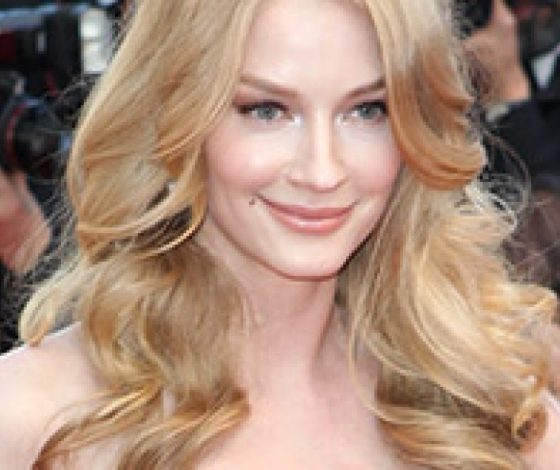 Светлана Ходченкова стала лицом косметической марки