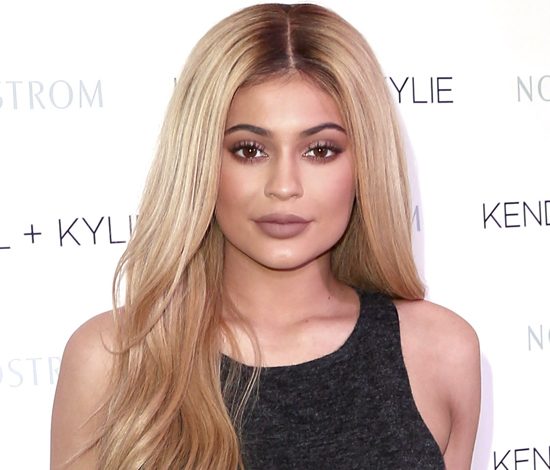 Шокирующая правда о косметической линии Кайли Дженнер