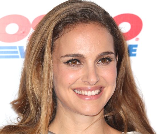 Первое фото Натали Портман в образе Жаклин Кеннеди