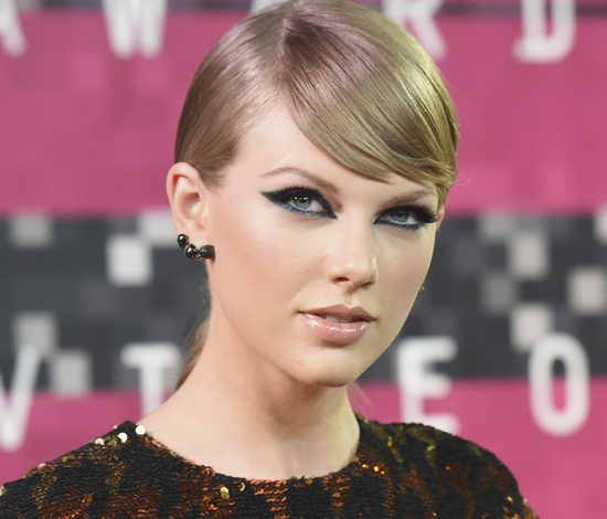 Тейлор Свифт представила собственную модную линию