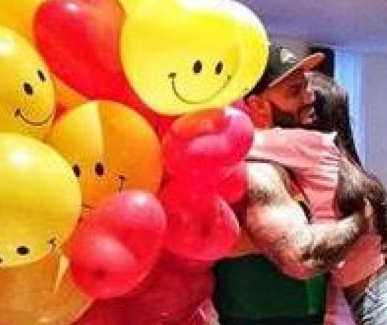 Как звезды отметили День Святого Валентина