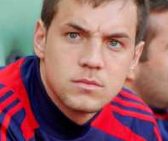 В какой футбольный клуб переходит Артем Дзюба