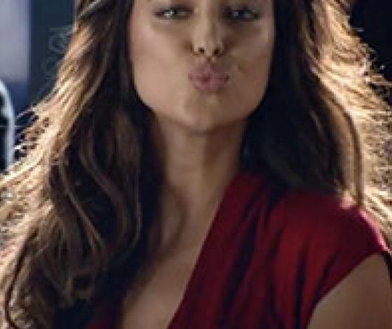 Любимые спортсменов на трибунах