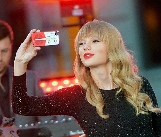 Ученые выяснили, почему люди зависимы от Facebook