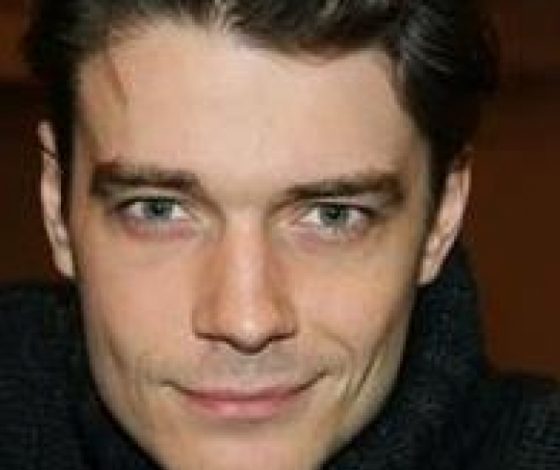 Актер Максим Матвеев облысел