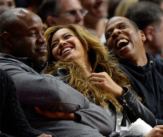 Как звезды разыграли всех в День дурака