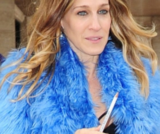 Тренд: шубы из цветного меха