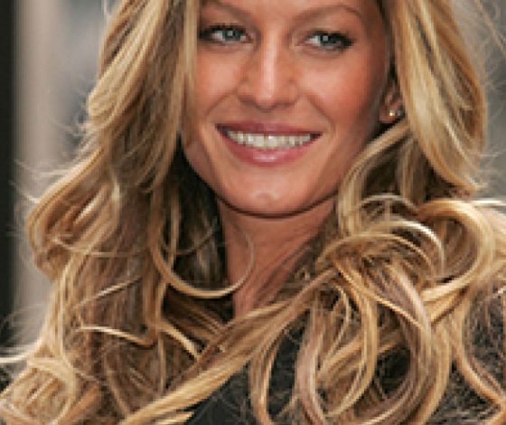 Топ-40 звездных красавиц с роскошными волосами