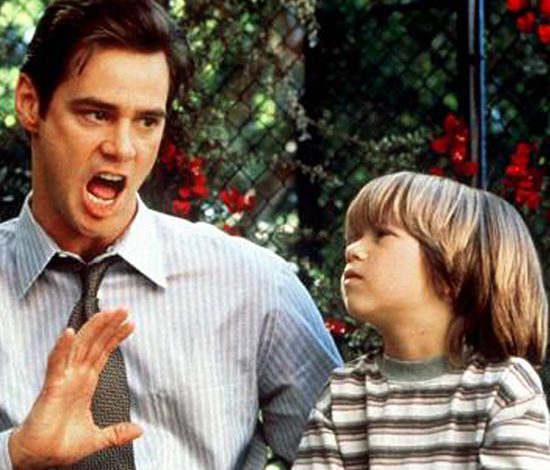 Ты не поверишь, как теперь выглядит мальчик из «Лжец, лжец»