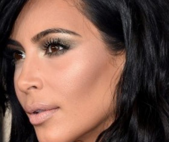 Сколько платит Ким Кардашьян за фотошоп в Instagram