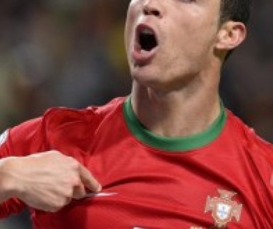 Криштиану Роналду поставил сразу два рекорда