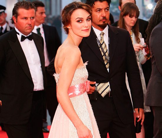 Самые сутулые звезды Голливуда