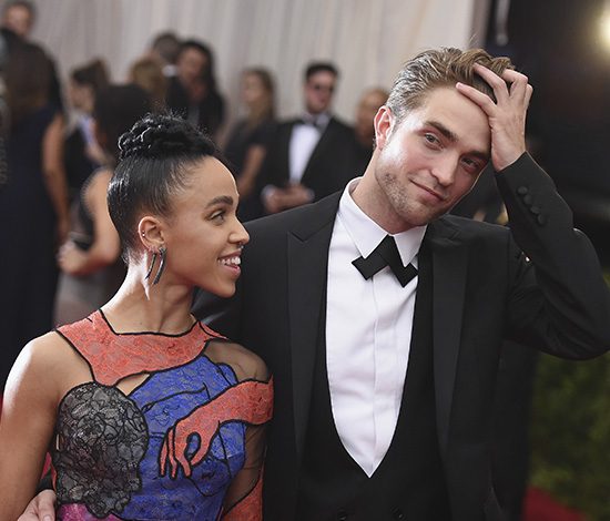 Невеста Роберта Паттинсона выступит в «Лужниках»