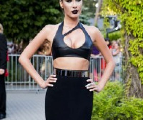 Кети Топурия стала дизайнером