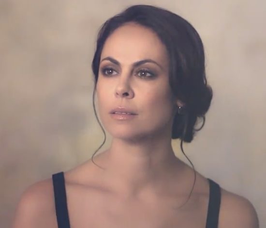 Супруга Виталия Кличко презентовала свой первый клип