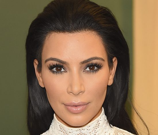Ким Кардашьян вновь шокирует обнаженным телом