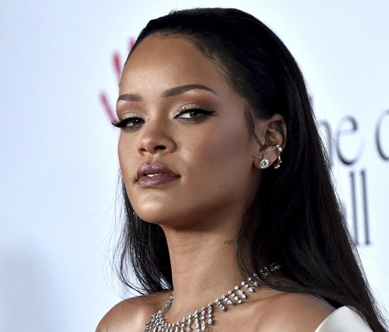 Рианна стала самой успешной знаменитостью в мире рекламы