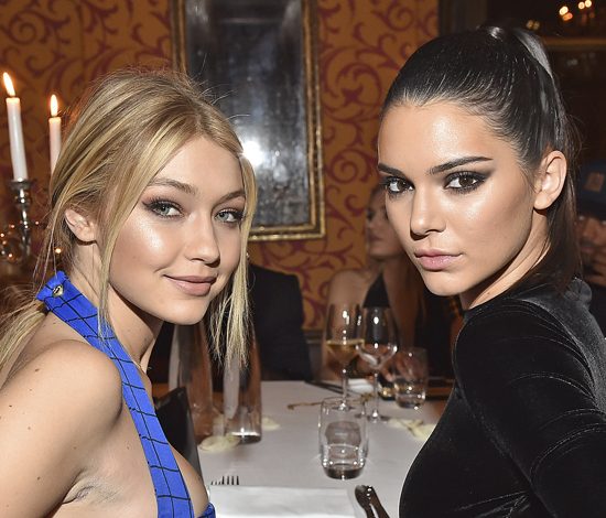 Кендалл Дженнер и Джиджи Хадид помогли бездомному