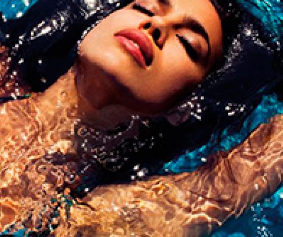 Горячее видео от Ирины Шейк