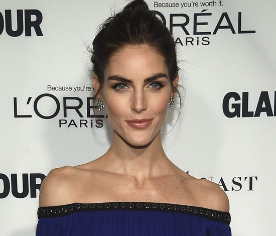 Модель Хилари Рода подала в суд на собственную мать