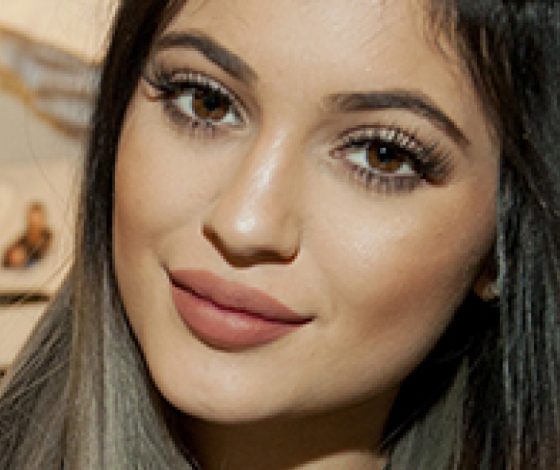 Кайли Дженнер раскрыла секрет красоты семьи Кардашьян