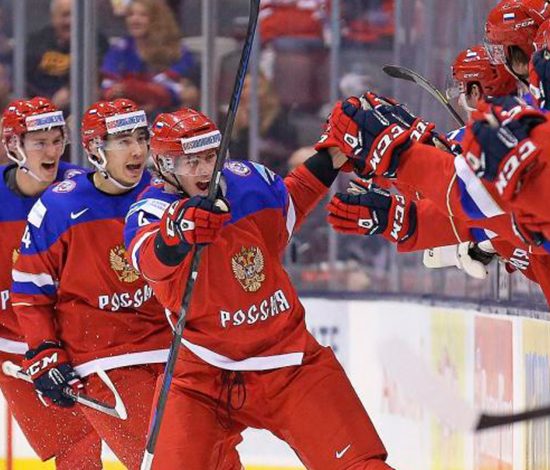 Смотри хоккей и отдыхай в Four Seasons Hotel