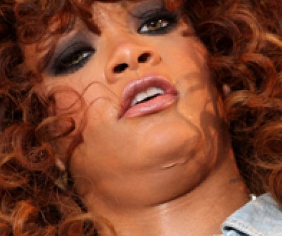 Топ-70 фотографий звезд с глупым выражением лица