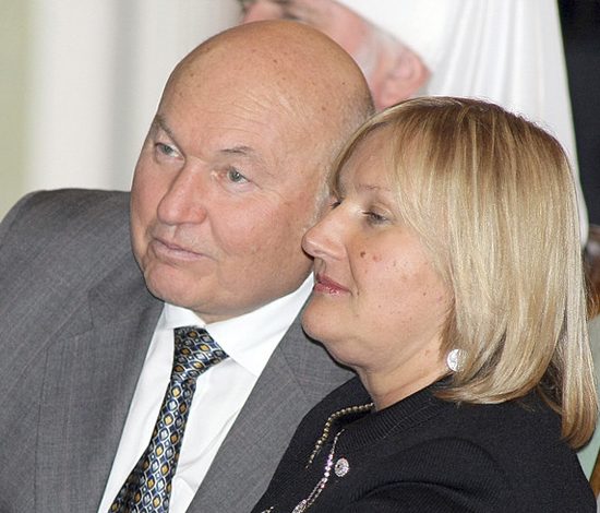 Юрий Лужков и Елена Батурина обвенчались после 25 лет брака