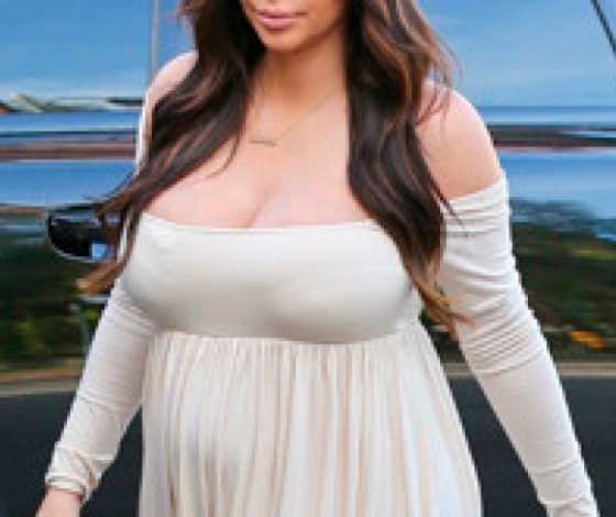 Топ-15 самых неудачных фотографий Ким Кардашьян