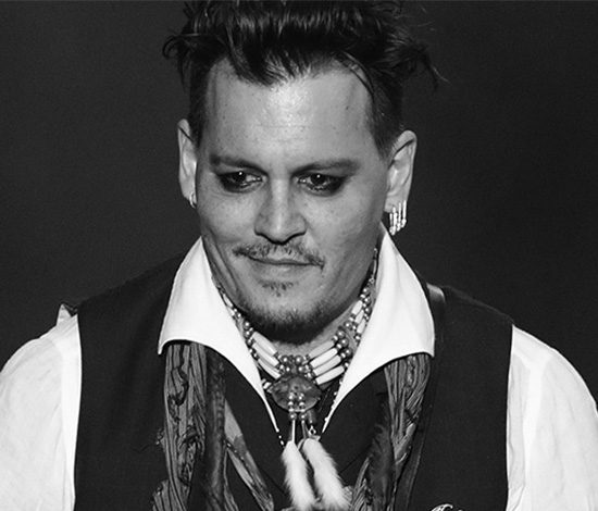 Джонни Деппу плевать на Эмбер! Актер зажег с Элисом Купером