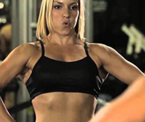 Девушки и парни поменялись местами