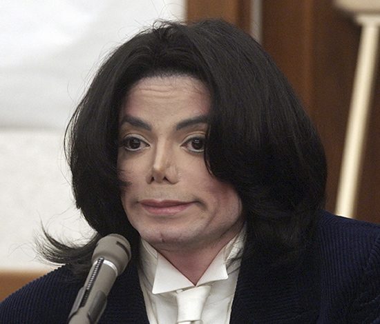 Майкл Джексон хотел жениться на 12-летней девочке