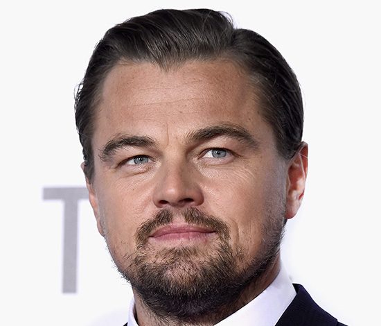 Первые совместные фото ДиКаприо и Нины Агдал за поцелуями