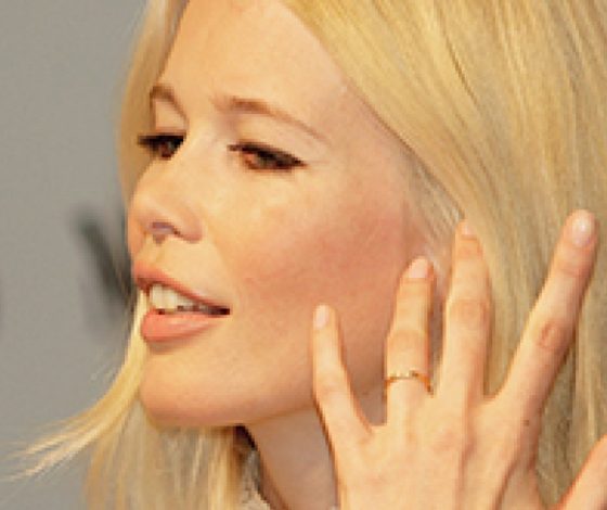 Как убрать пятна после прыщей