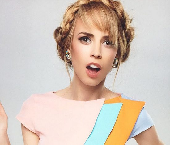 Наденька Сысоева снялась для журнала Maxim