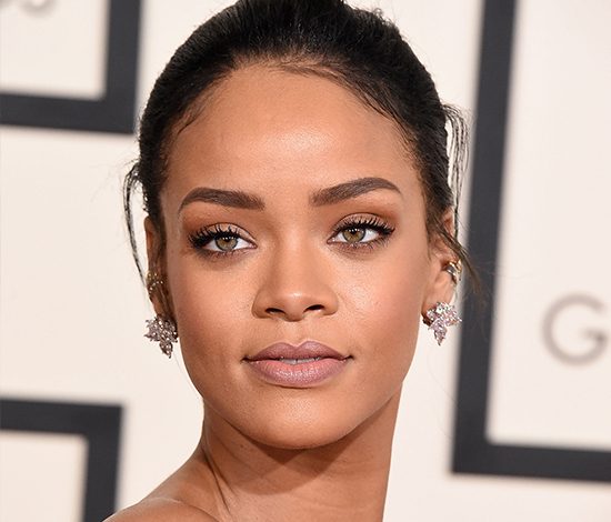 Рианна: фото, доказывающие ее красоту