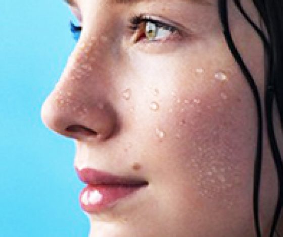 Термальная вода: как правильно пользоваться и для чего она нужна