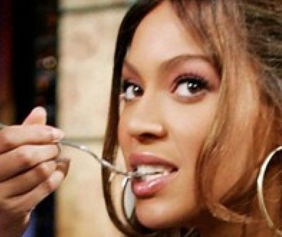 10 продуктов для красивой кожи