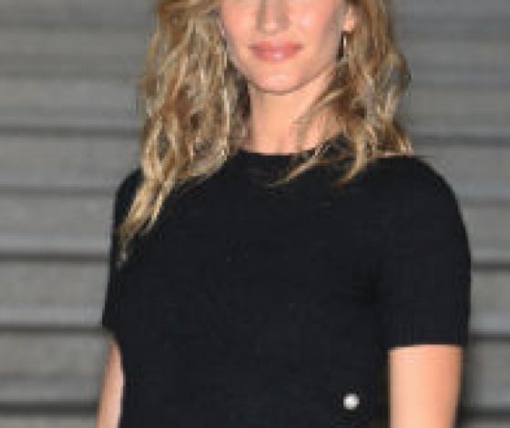 Гости показа круизной коллекции Chanel 2015/16 в Сеуле