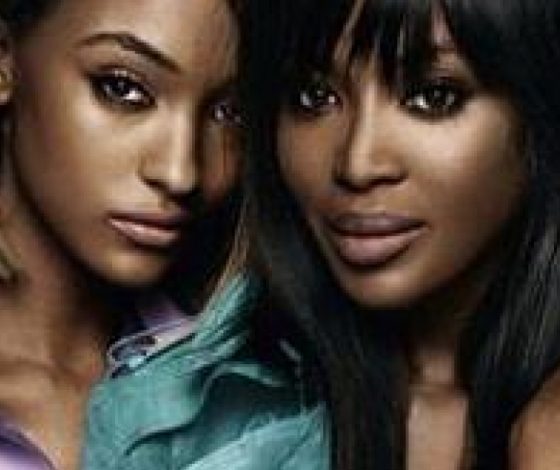 Наоми Кэмпбелл и Джордан Данн в весенней кампании Burberry