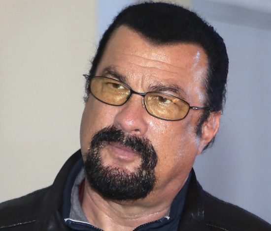 Стивен Сигал стал гражданином Сербии