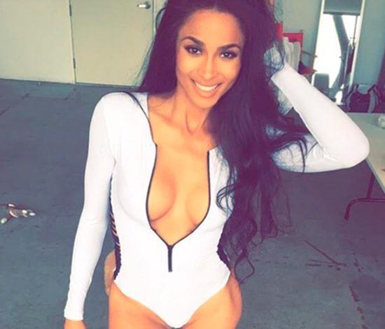 Самые откровенные фото Сиары  в Instagram