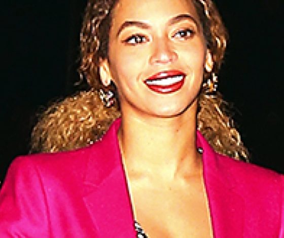 Бейонсе продвигает новый альбом Beyonce: Platinum Edition