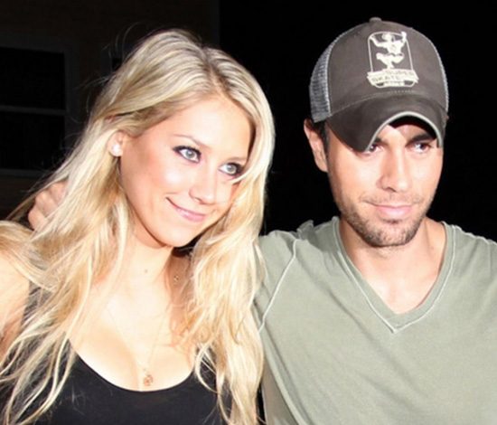 Иглесиас рассказал, когда женится на Курниковой