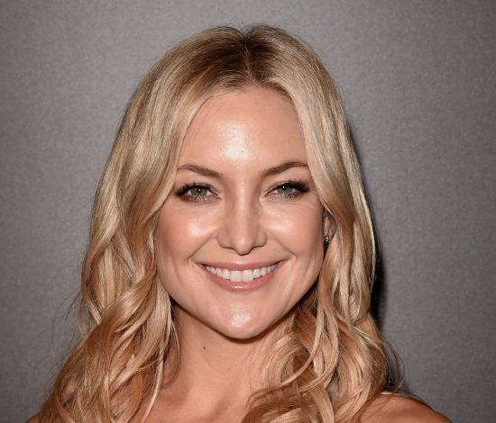 Что вытворяет Кейт Хадсон на Ибице?