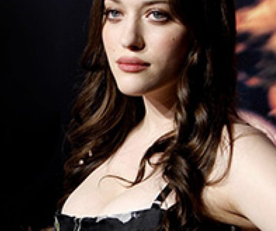 Кэт Деннингс показала свою новую рокерскую прическу