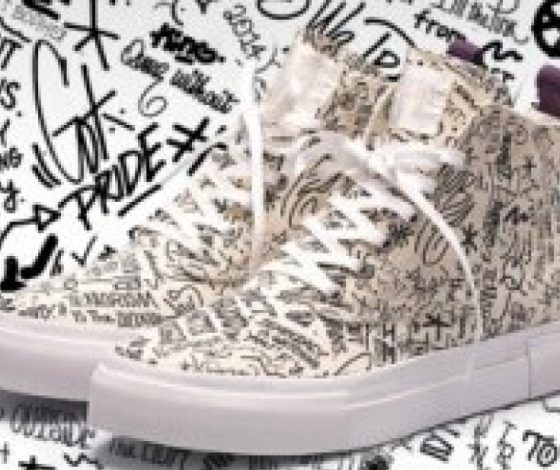 Украинский художник расписал кеды для Opening Ceremony