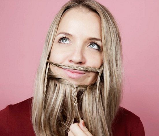 Безумный флешмоб в Instagram: бородатая женщина